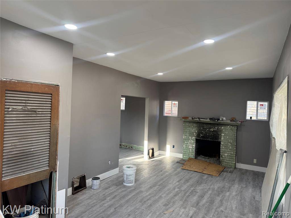 Detroit, MI 48206,2474 Sturtevant Street