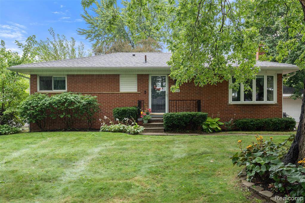 Waterford, MI 48328,920 Elira Road