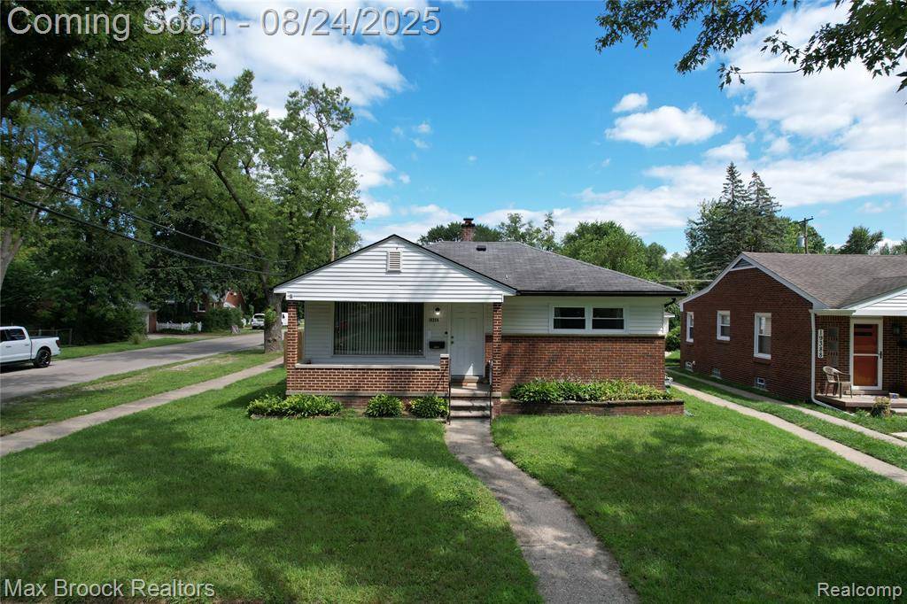 Redford, MI 48240,19394 Woodworth