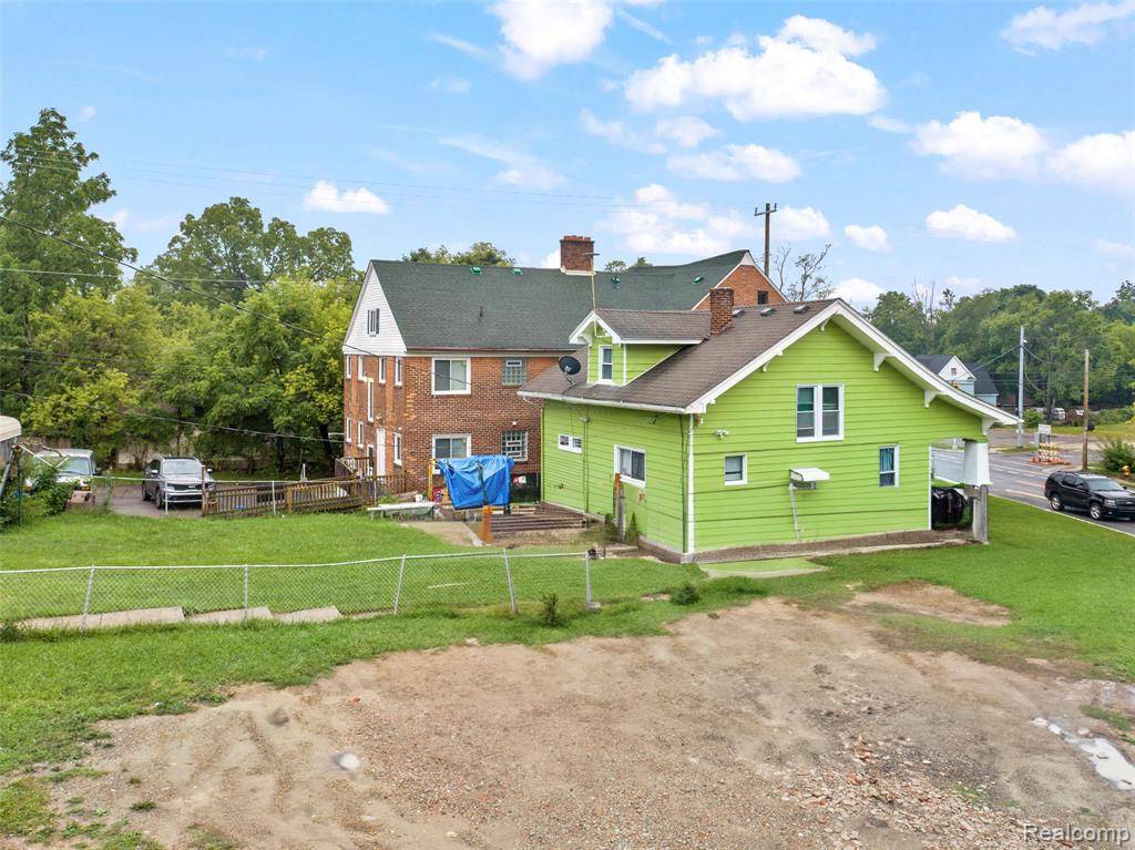 Pontiac, MI 48342,388 N Perry Street