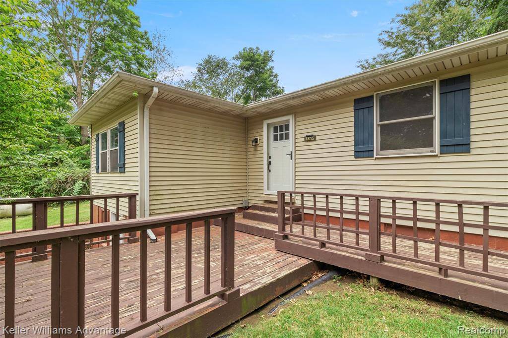 Howell, MI 48843,1815 Gulley Road