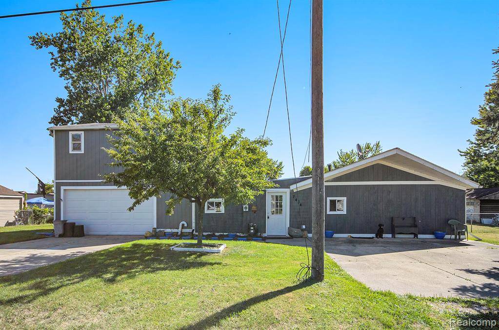 Clay, MI 48001,7434 Dyke Road