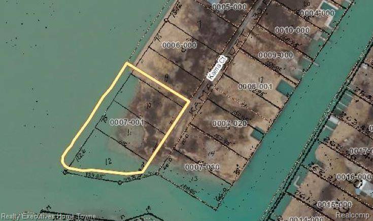 Clay, MI 48001,304 Kama Court