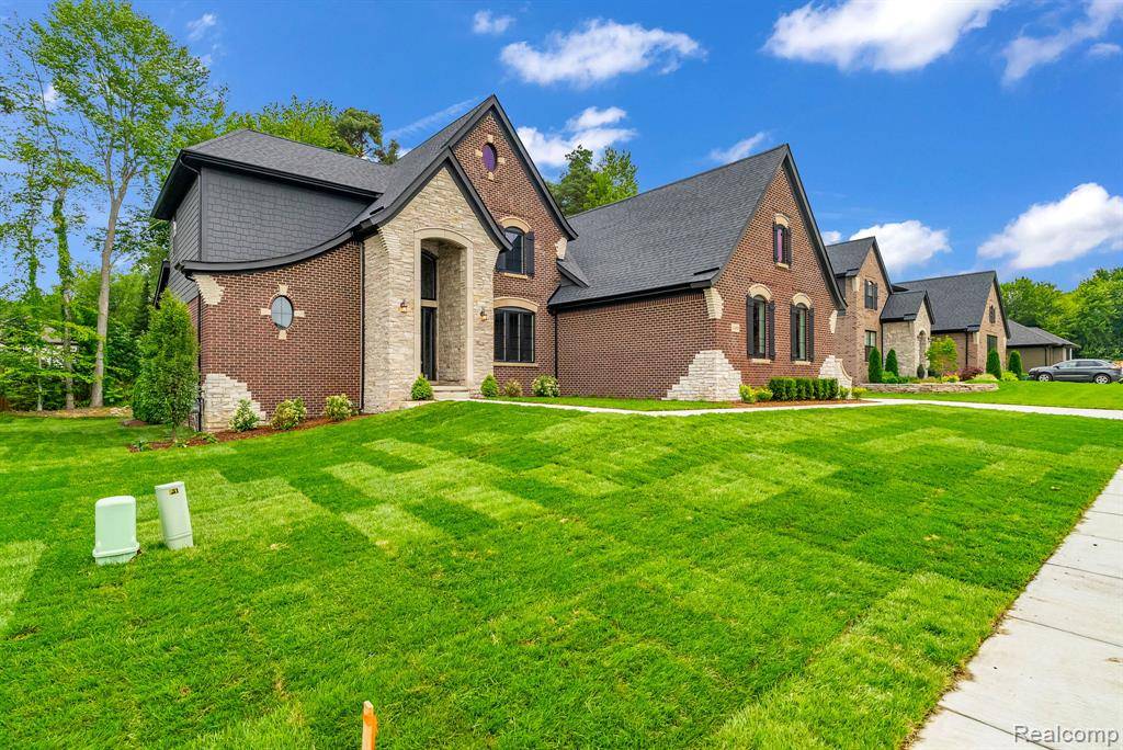 Shelby Twp, MI 48315,11891 Ovation Court