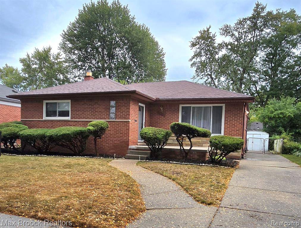 Oak Park, MI 48237,23110 Wildwood Street