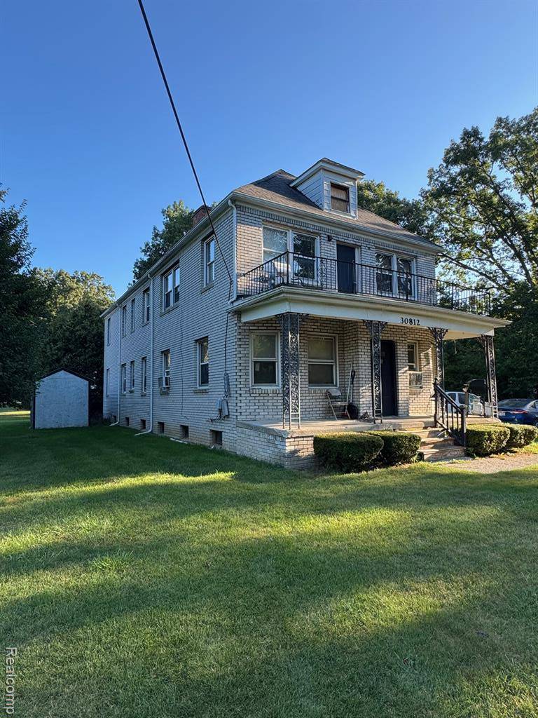 Farmington Hills, MI 48336,30812 Fink Avenue