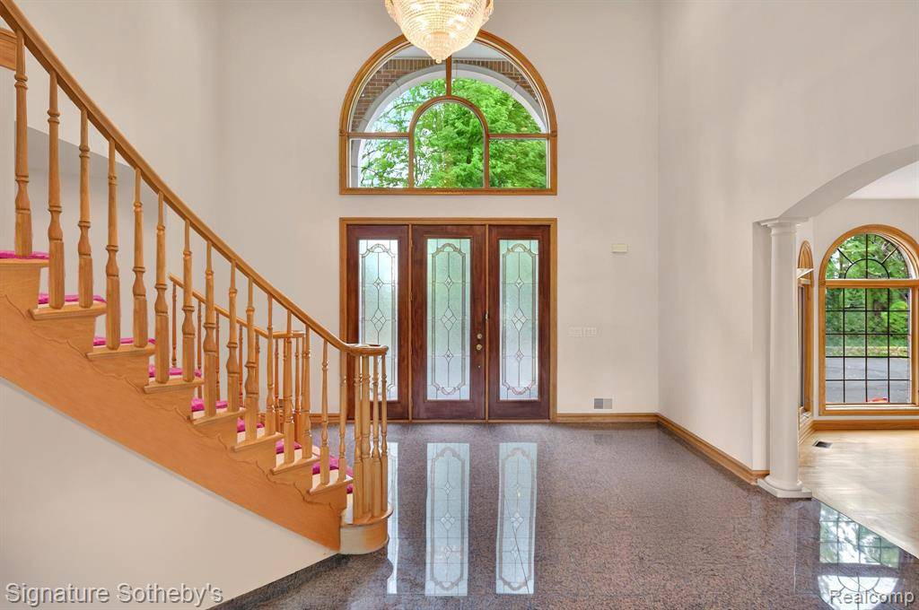 Northville, MI 48167,40600 8 MILE Road