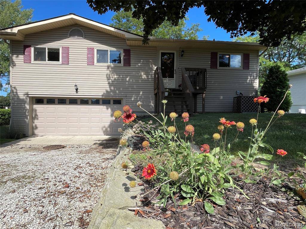 Brooklyn, MI 49230,186 Bedford Drive