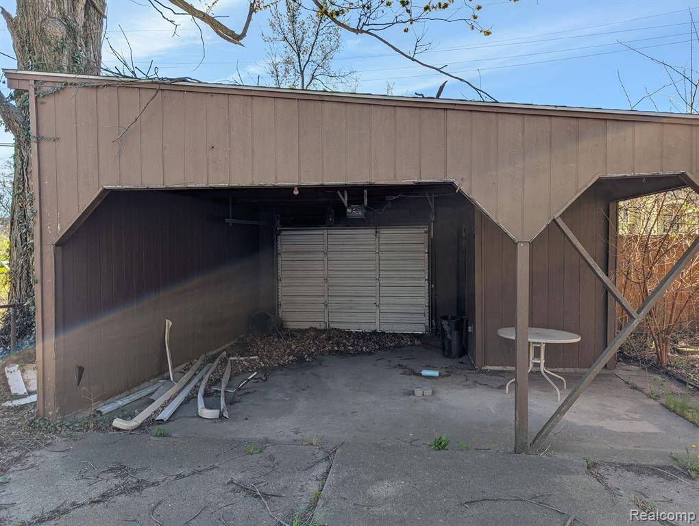 Detroit, MI 48206,3299 MONTGOMERY Street