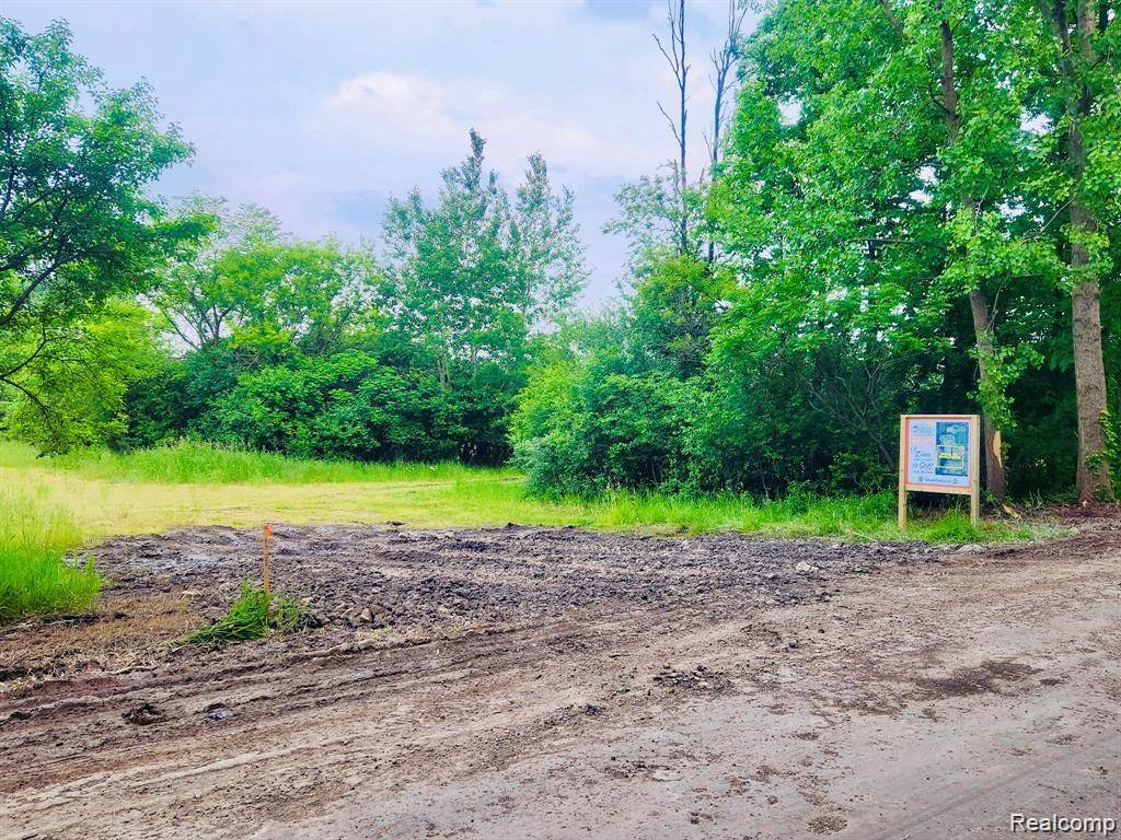 South Lyon, MI 48178,Parcel B2 Spencer Road