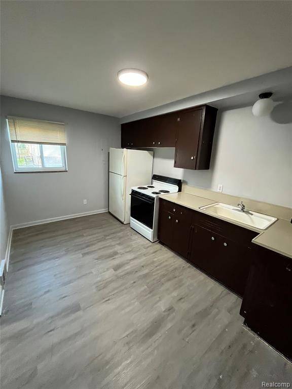 Lincoln Park, MI 48146,1528 Hanover Street