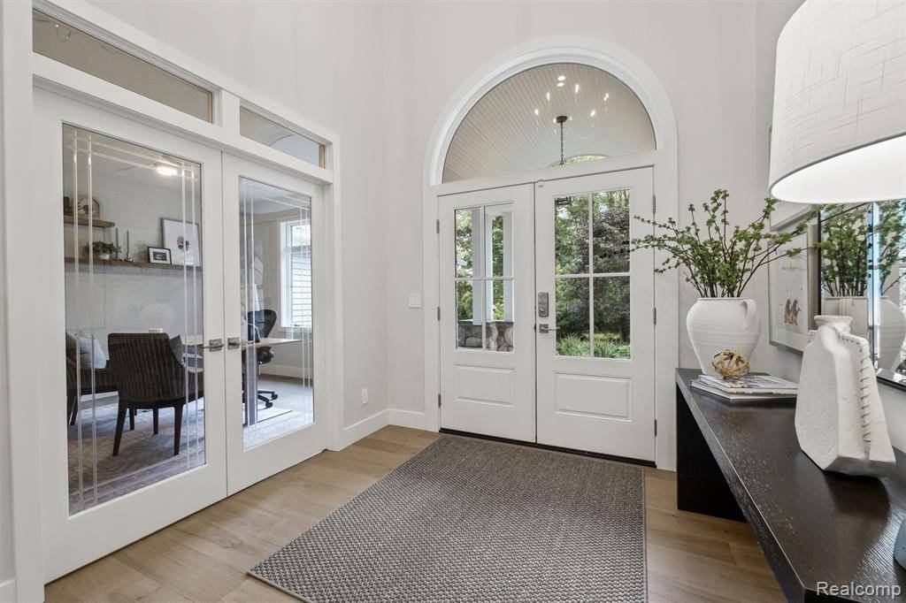 Dexter, MI 48130,6441 Huron Creek Court