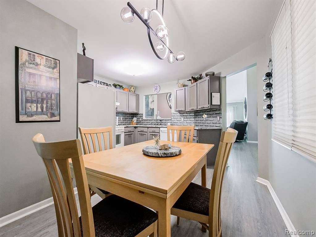 Wixom, MI 48393,2591 Maple Forest Court