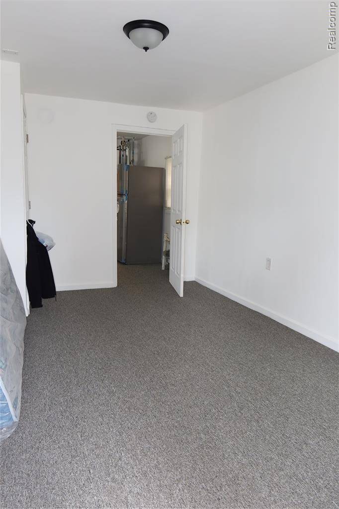 Detroit, MI 48212,12661 Gallagher Street