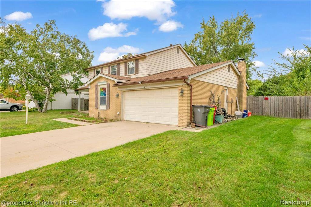 Clinton Twp, MI 48038,39237 Sunderland Drive