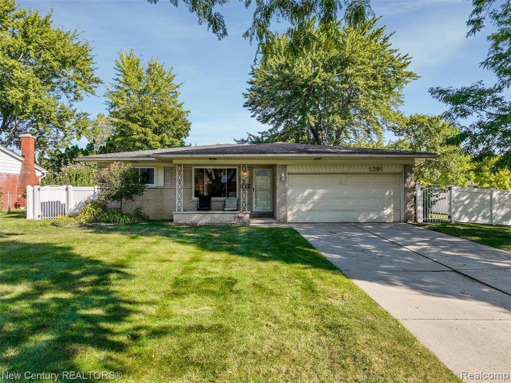 Troy, MI 48085,1291 Ashley Drive