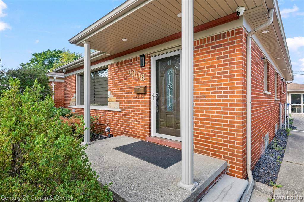 Dearborn Heights, MI 48125,4008 Katherine Street