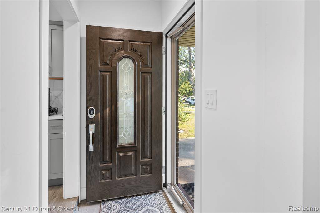 Dearborn Heights, MI 48125,4008 Katherine Street