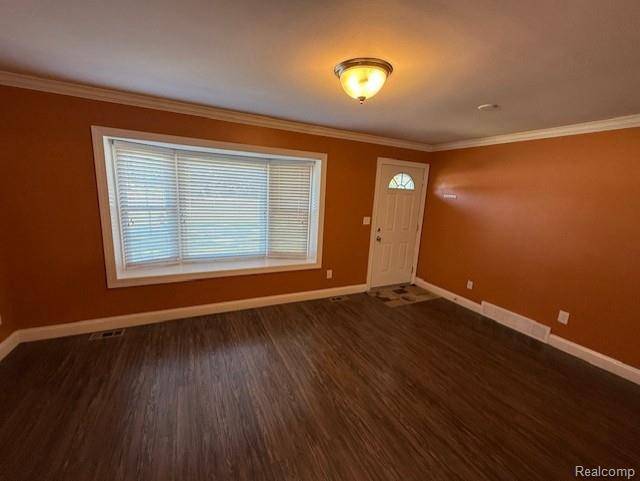 Novi, MI,40611 W 10 Mile rd