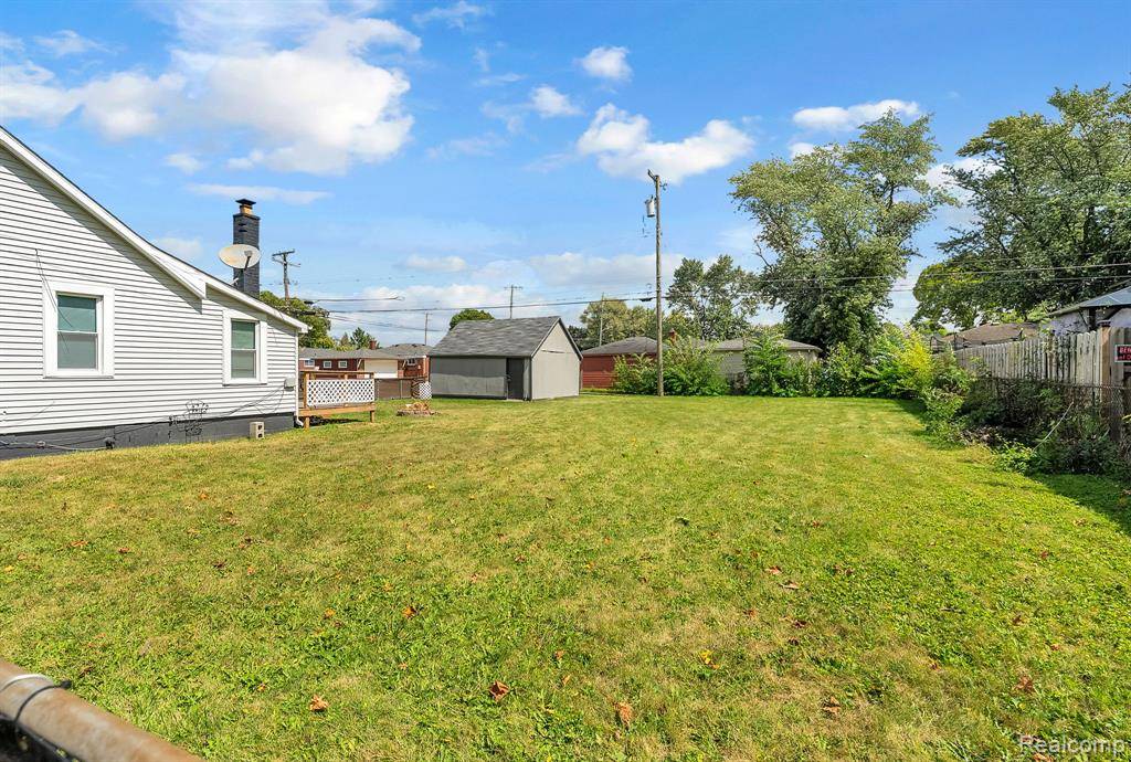 Dearborn Heights, MI 48125,4401 Katherine Street