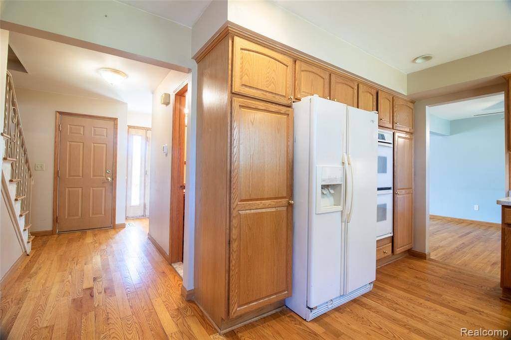 Southgate, MI 48195,15048 Yorkshire Street