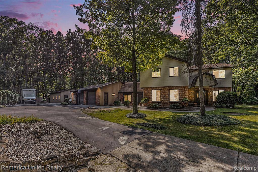 Hartland, MI 48353,11111 Hibner Road