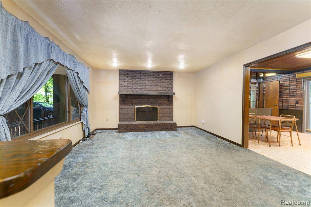 Brighton, MI 48116,8800 Evergreen Road