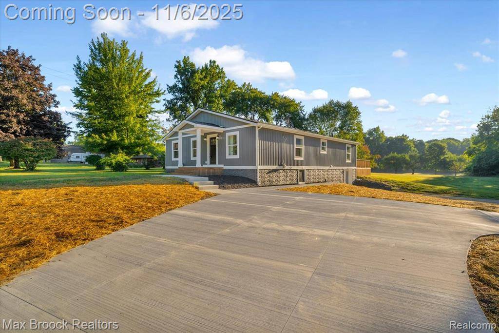 Pontiac, MI 48340,1654 Giddings Road