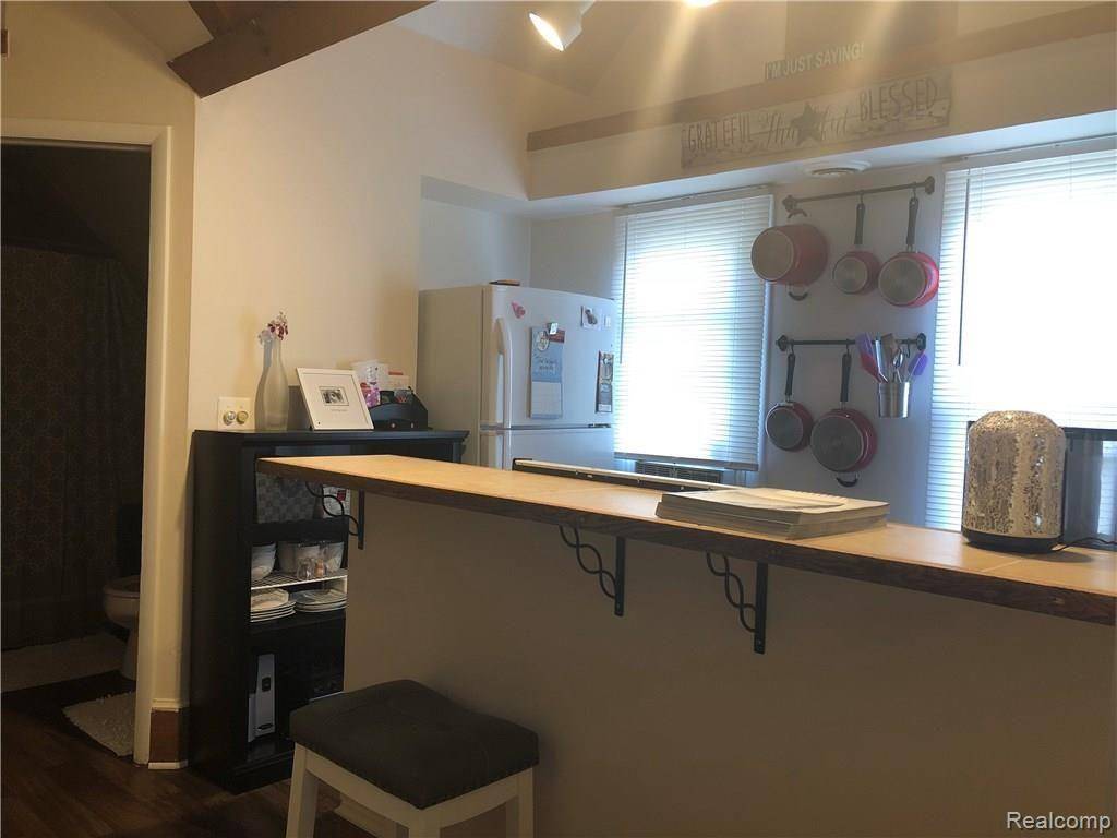 Plymouth, MI 48170,139 E PEARL Unit B Street