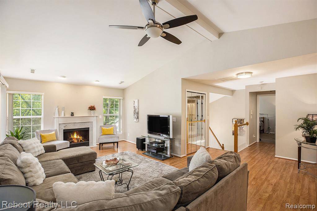 Shelby Twp, MI 48316,56083 Chesapeake Trail