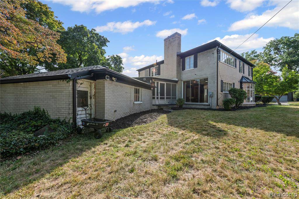 Detroit, MI 48221,19170 Warrington Drive