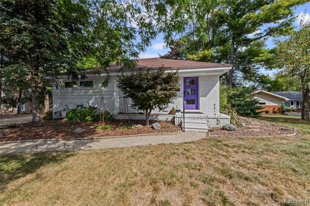 West Bloomfield, MI 48324,2665 Middlebelt Road