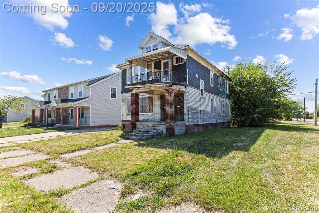 Detroit, MI 48215,2223 Gray Street