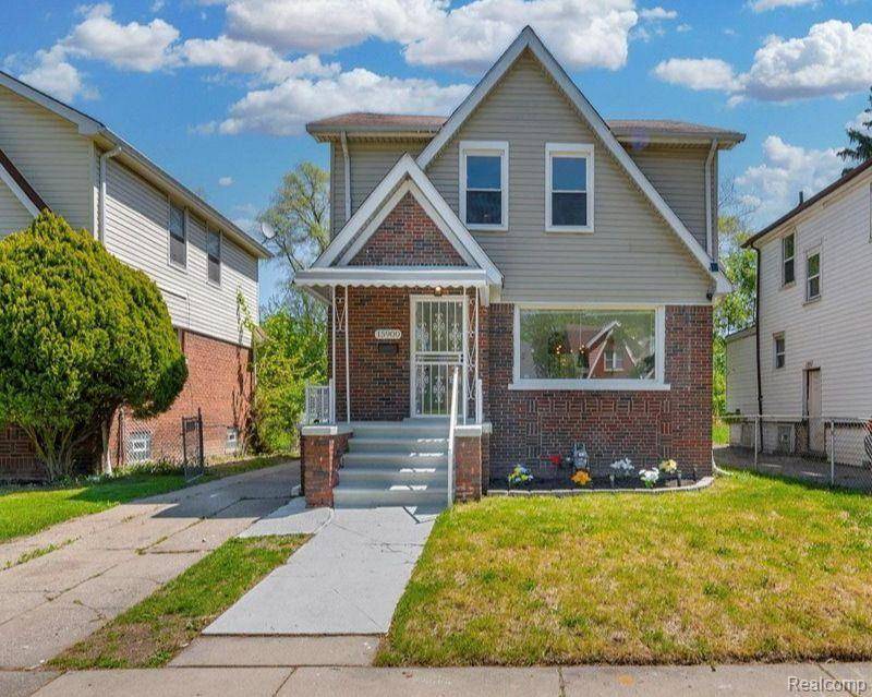 Detroit, MI 48227,15900 LAUDER Street