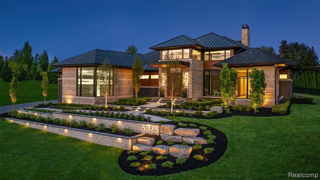 Rochester, MI 48306,4683 Pinnacle Boulevard