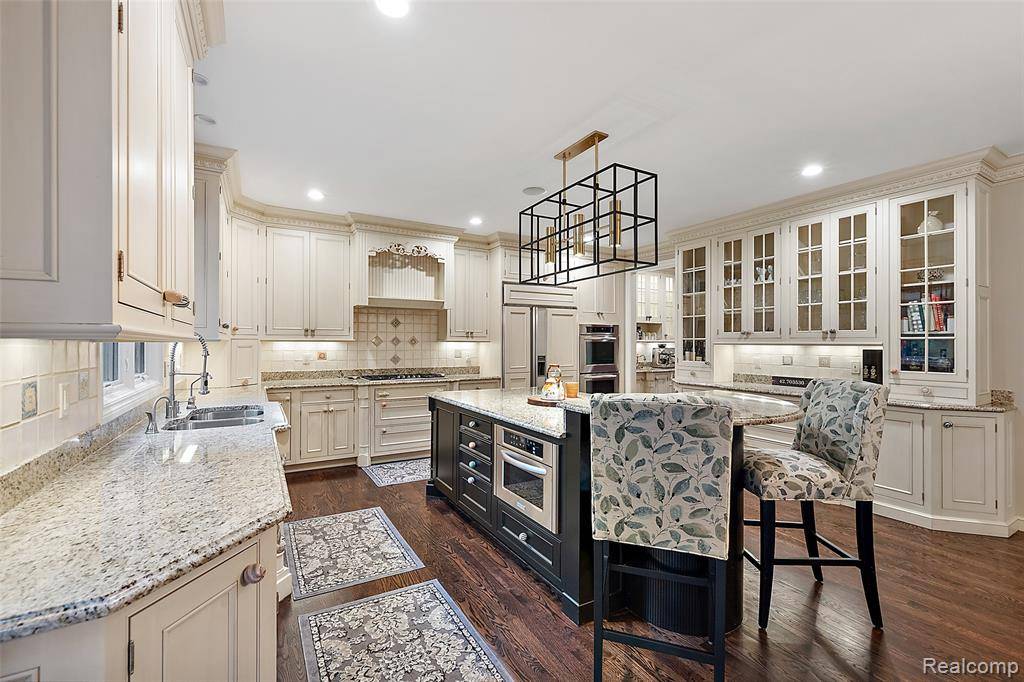 Rochester, MI 48306,4688 Fawn Hill Court