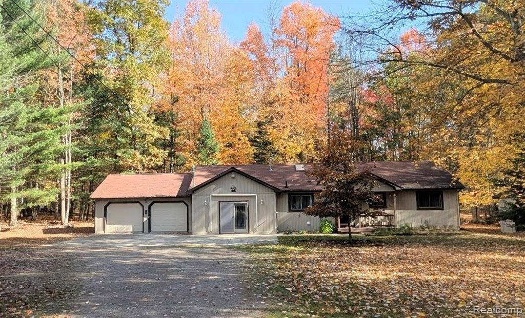 Lake, MI 48632,3260 Havenwood Circle