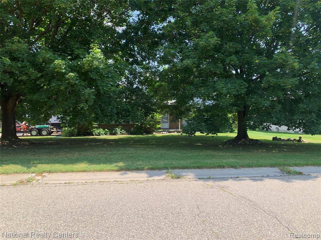 South Lyon, MI 48178,28776 Danvers Court