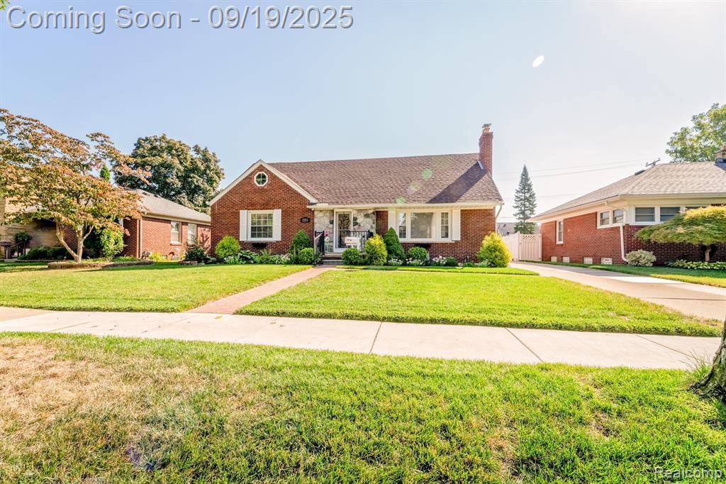 Wyandotte, MI 48192,2253 20th Street