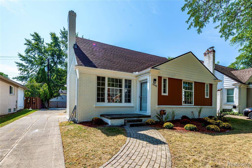 Huntington Woods, MI,10425 Elgin Avenue