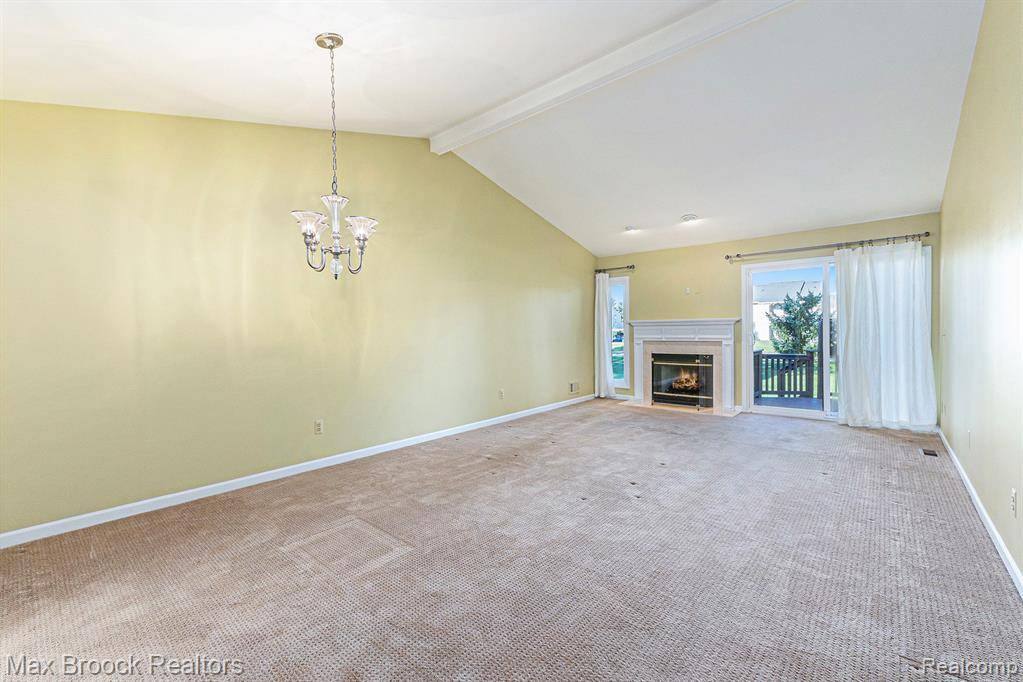 Rochester Hills, MI 48307,2198 London Bridge Drive