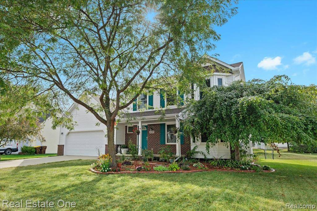 Pinckney, MI 48169,10090 Heatherway Drive