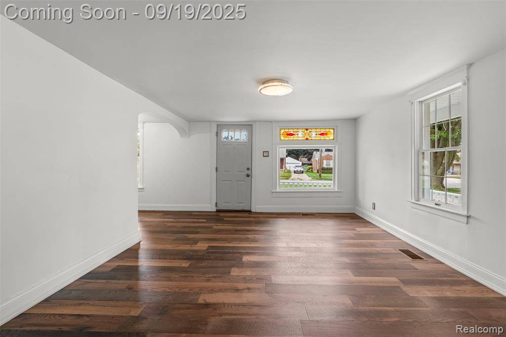 Mount Clemens, MI 48043,190 Riverside Drive