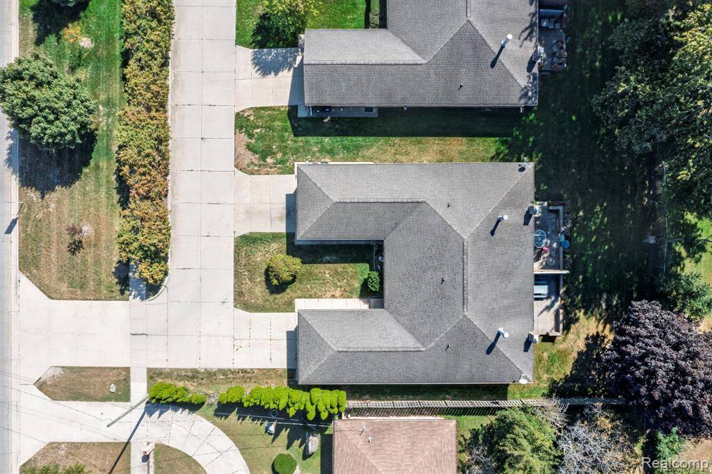 Sterling Heights, MI 48312,34457 Maple Lane Drive