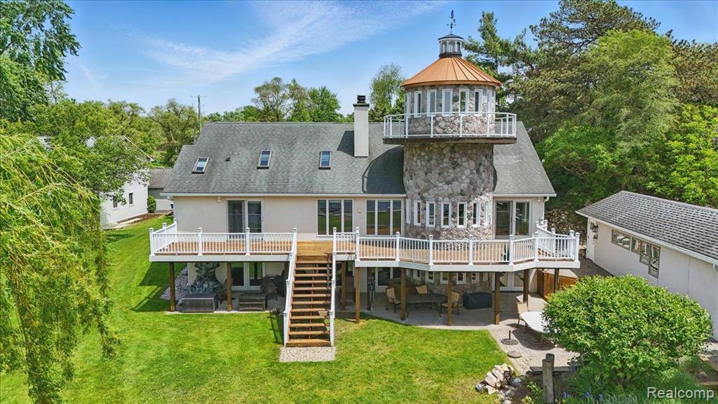 Waterford, MI 48329,3337 ALCO Drive