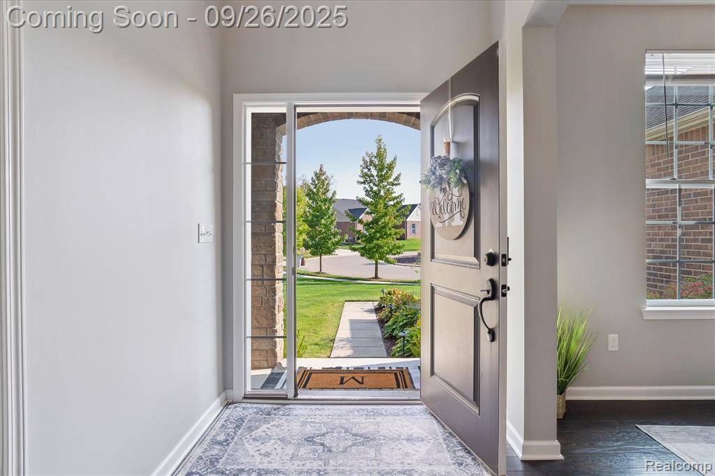 South Lyon, MI 48178,62249 Keeneland Court