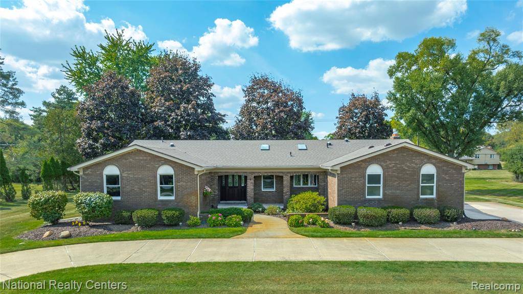 Farmington Hills, MI 48331,26131 Pleasant Valley Road