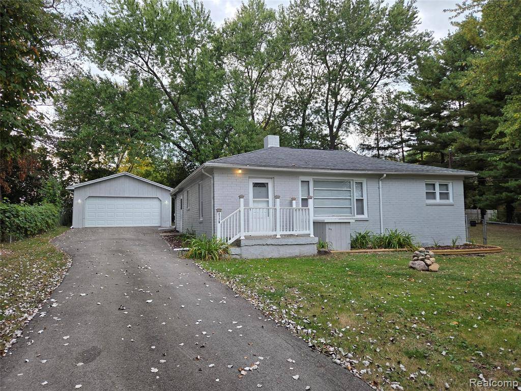 Flint, MI 48532,2176 Anoka Street
