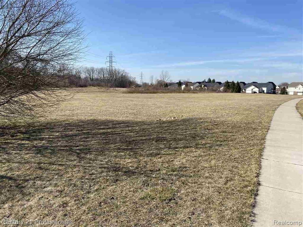 Sterling Heights, MI 48313,14700 19 mile