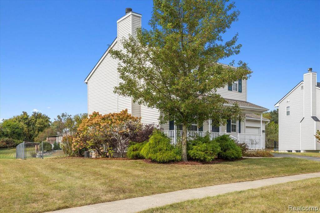 Pinckney, MI 48169,112 Turtle Trace